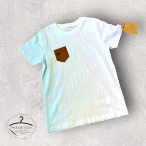 Größe: 122/128 - T-Shirt mit Patch